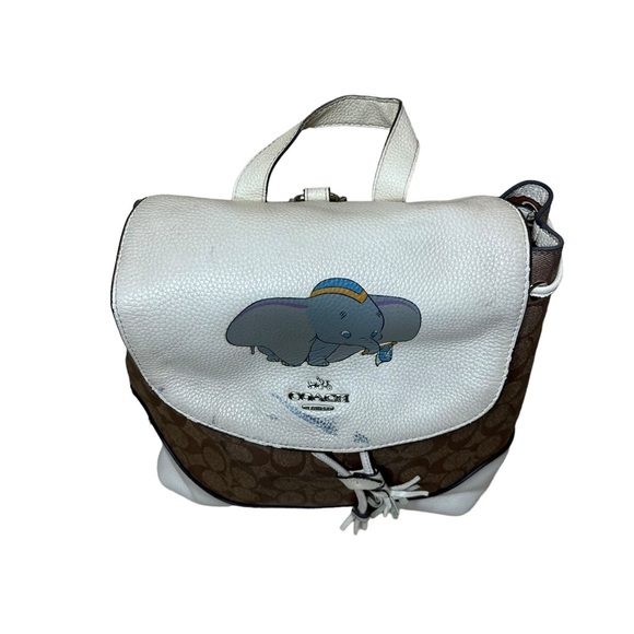 Coach × Disney Collaboration El Backpack Signature Canvas with Dumbo - Picture 3 of 16